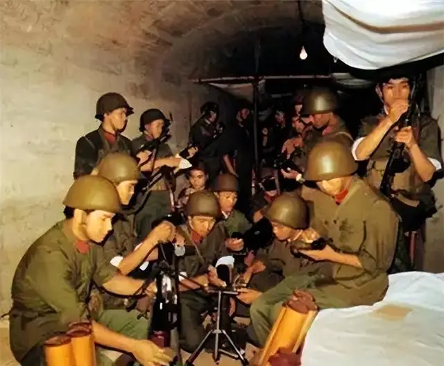 西沙海战中的通信兵...