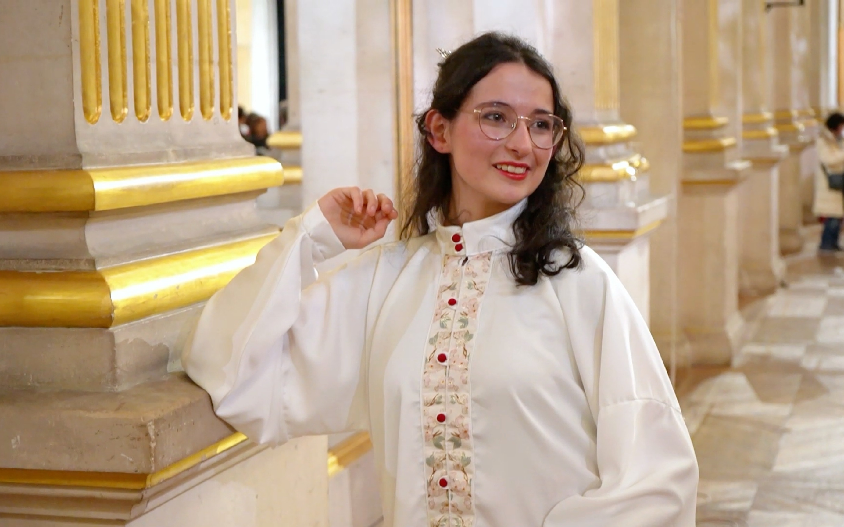 巴黎女人是如何当妈的?...