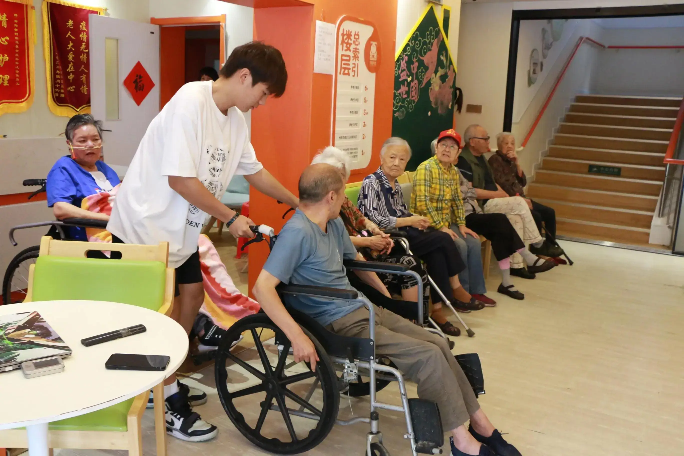 日本女子大学生按摩院真实评价：安全性与体验深度解析