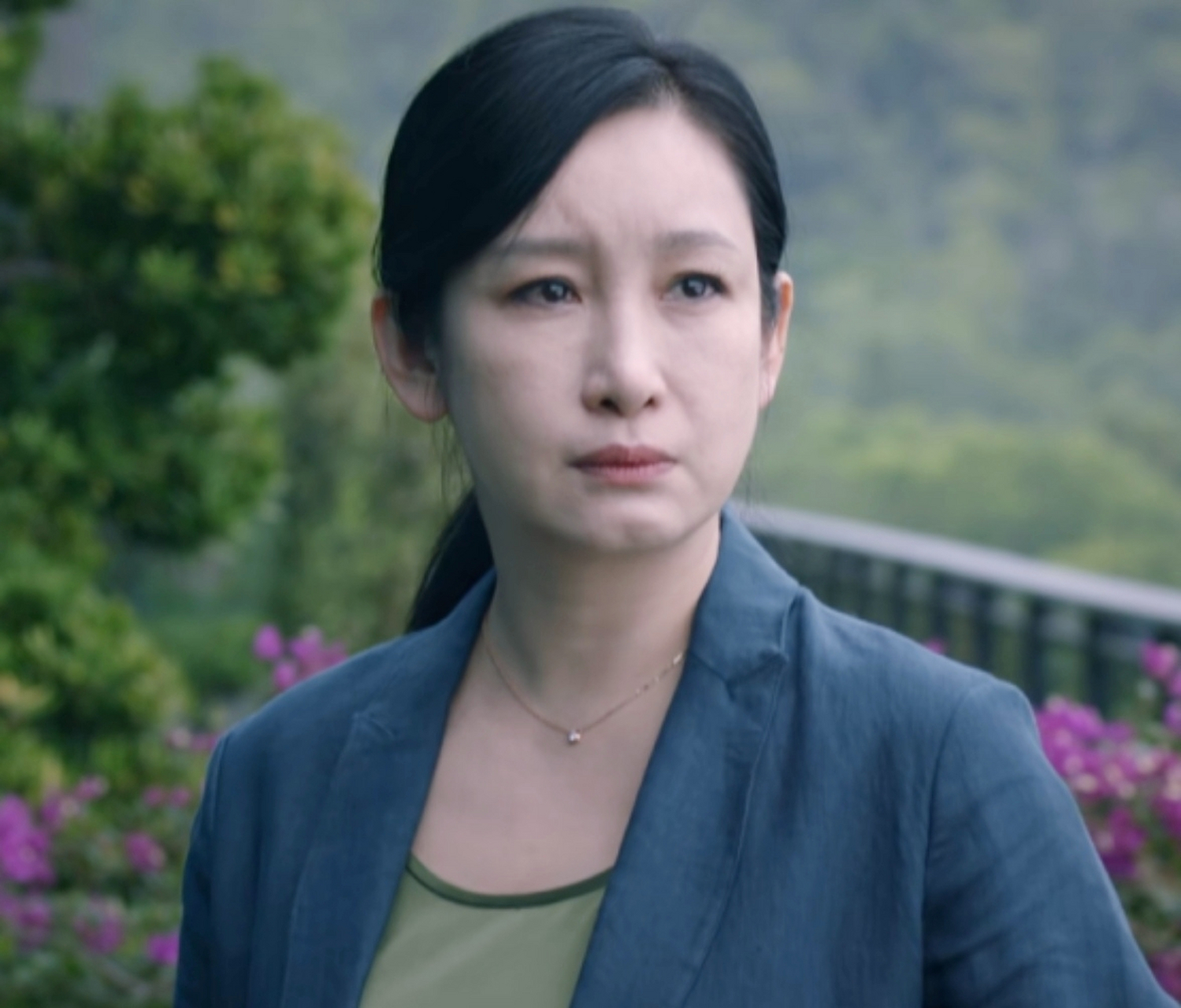 秦海璐新剧综艺齐上阵 42岁女神近况引热议