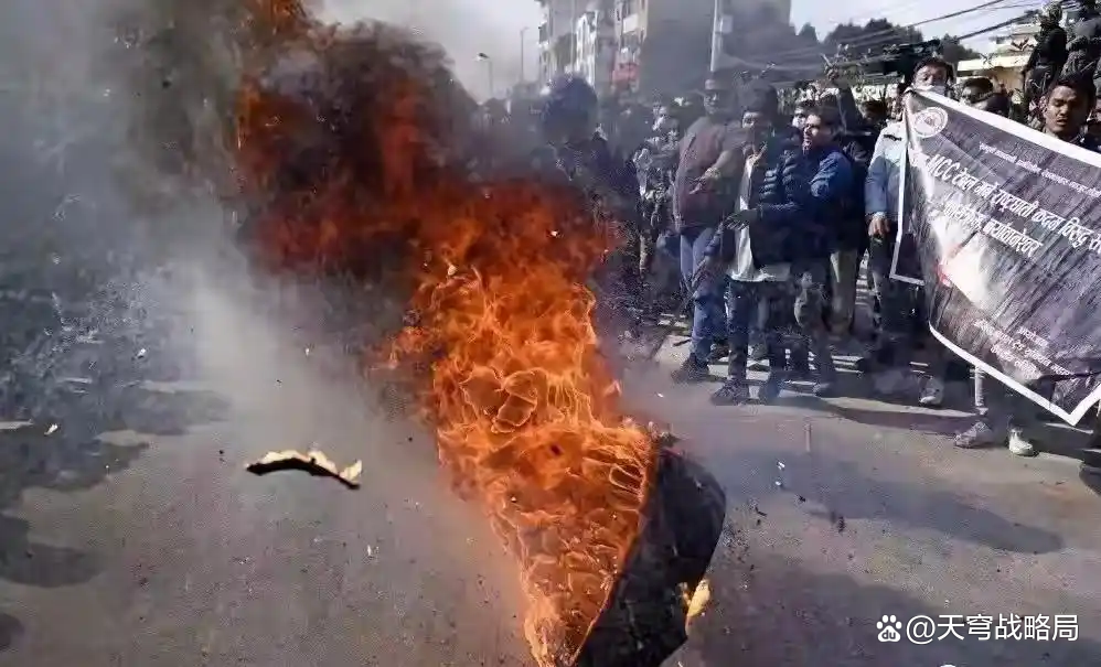 尼泊尔动乱原因 尼泊尔人生活水平怎么样