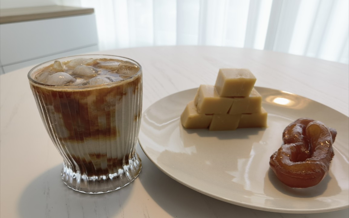 在台湾、韩国的咖啡馆里看世界是什么经历？...