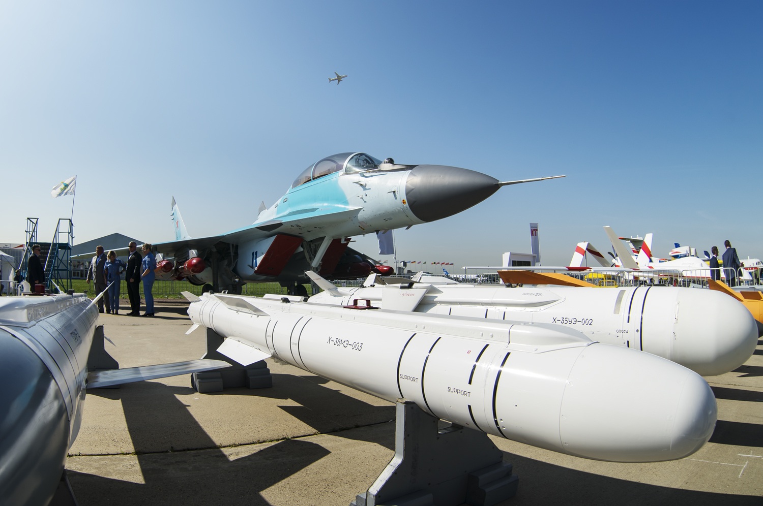 艰难撑起的“支点”——米格-35战机...