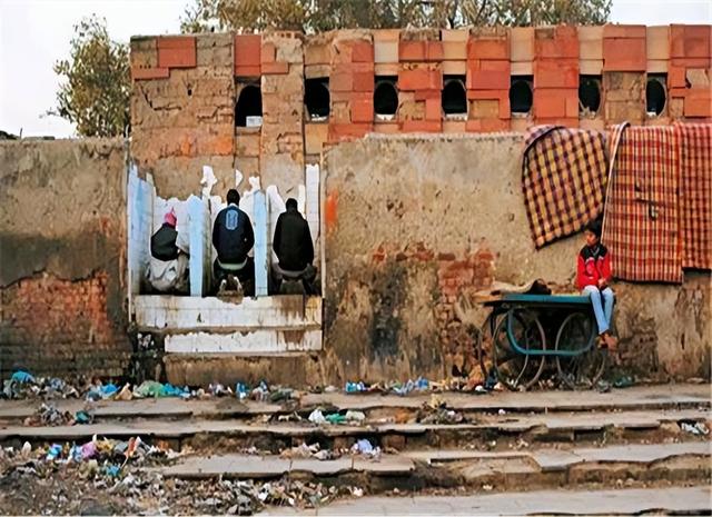 厕所在印度有多重要？...