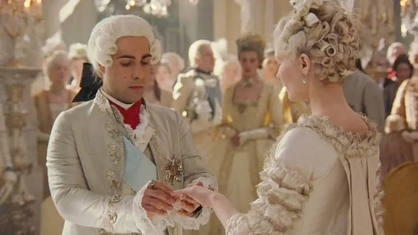 那个一心想要国王称号的丹麦亲王走了...