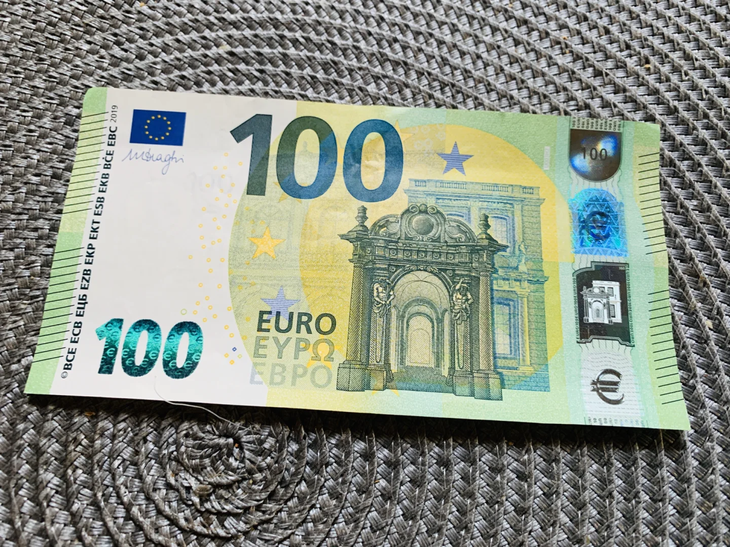 同城快餐100带吹电话:揭秘本地即时配送的隐秘江湖与生存法则