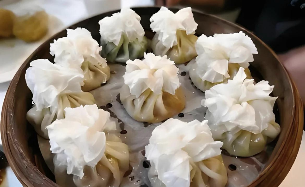 呼和浩特的蒙餐是一种怎样的美味？...