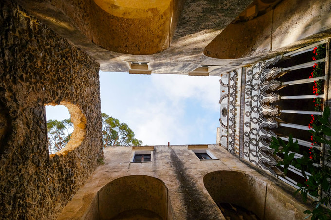 为什么现代大学教育在欧洲起源？...