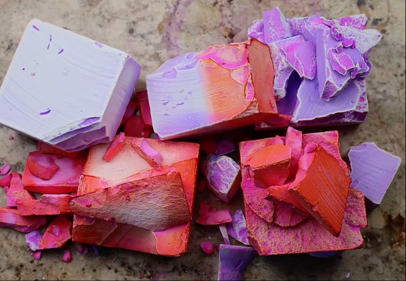 如何辨别染色食物？...