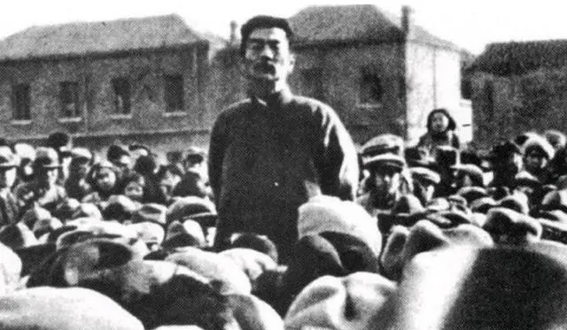 鲁迅民国时期收入水平 鲁迅工资相当于现在多少钱