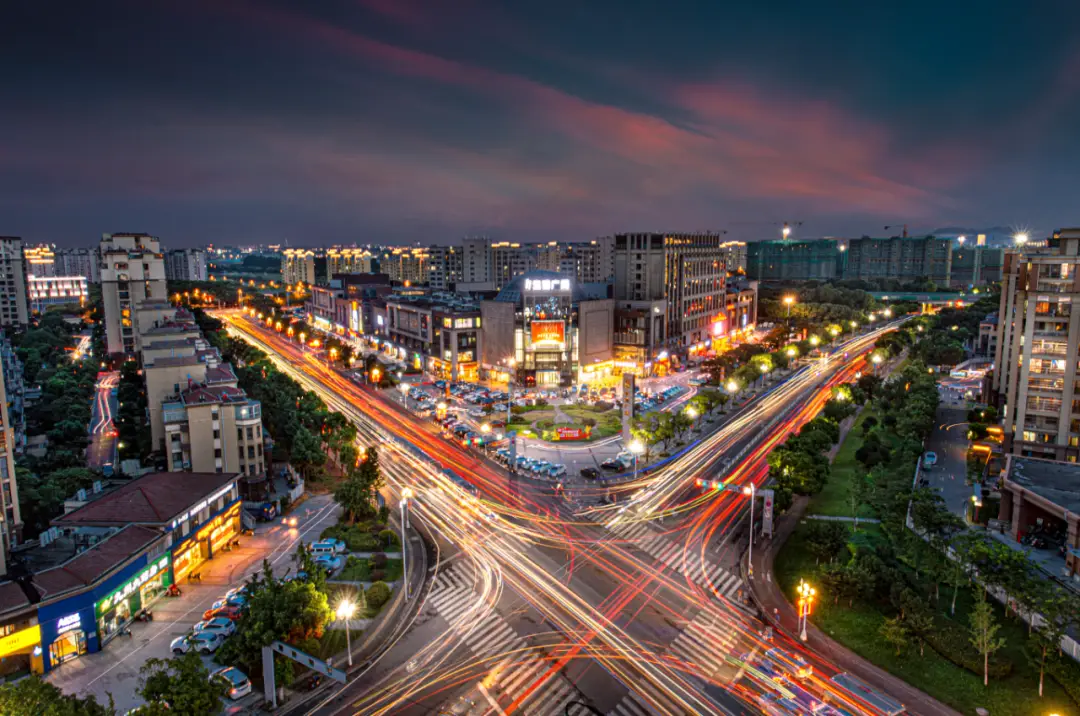 硕放商城后巷的市井密码,探寻城市褶皱里的烟火与记忆