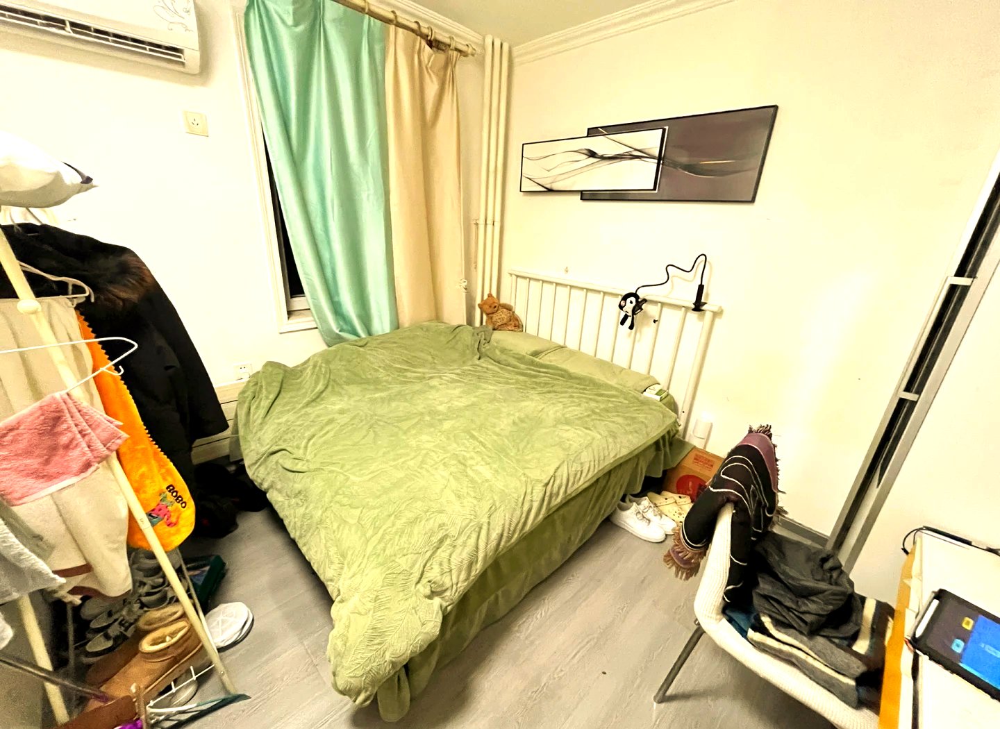 深度解析合租：女大学生特殊精油按摩是什么让人好奇