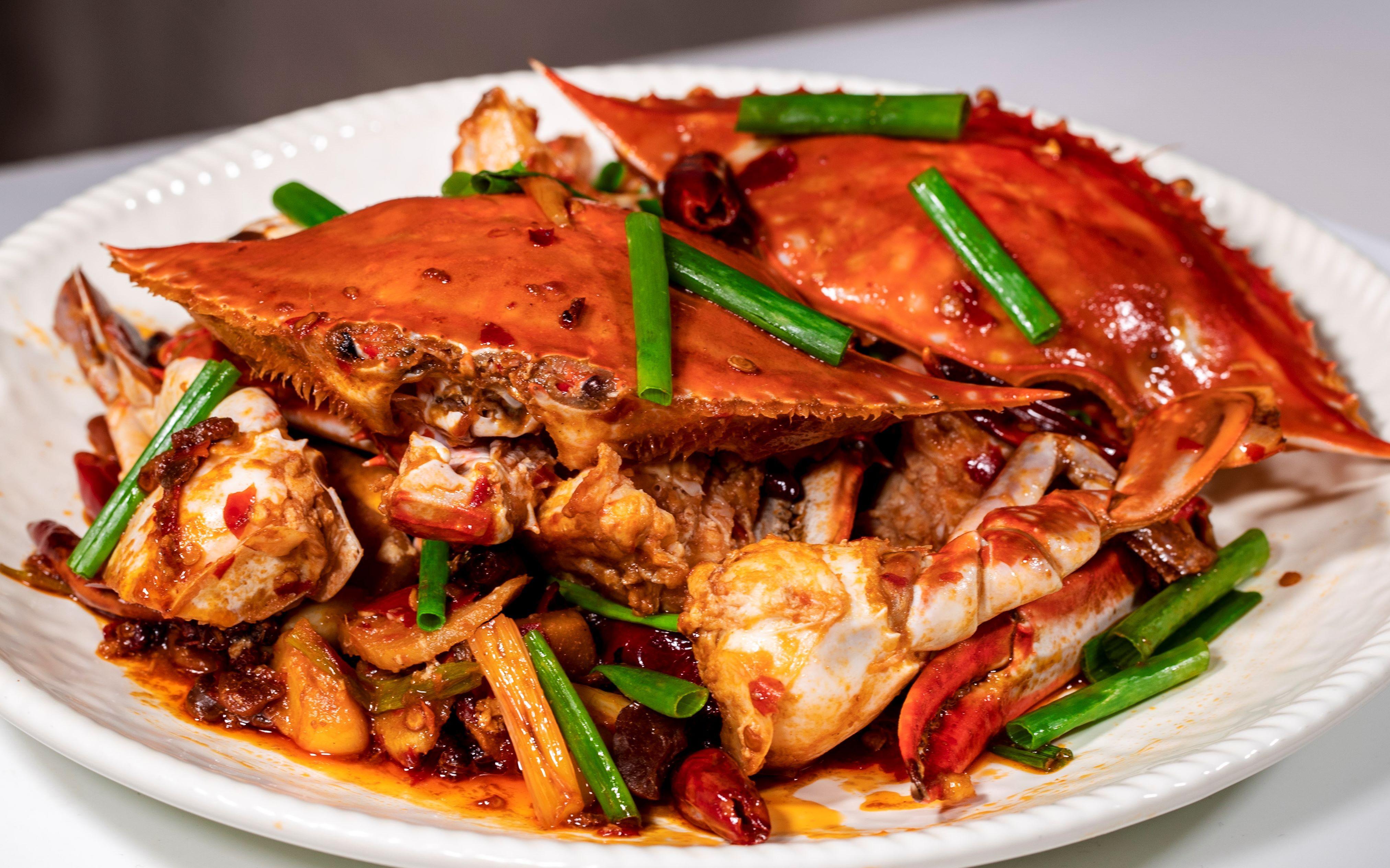 深度解析：宜宾二医院对面巷子有哪些好逛的地方及美食推荐