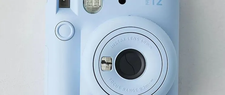 与艺术家产生化学反应的相机,为什么能不断创造文化潮...