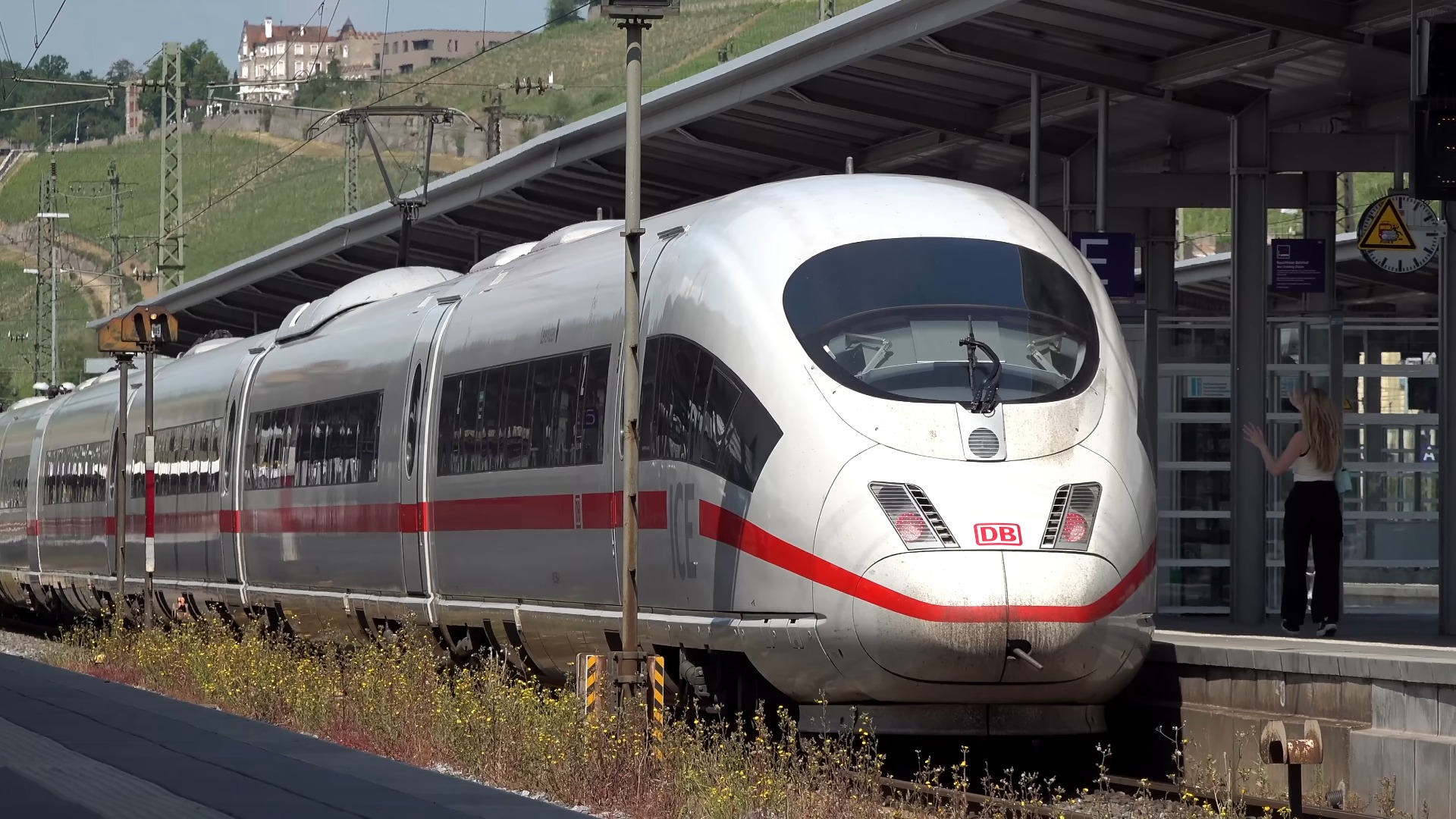 德国高铁ICE出轨101人遇难的事故致命真相?...