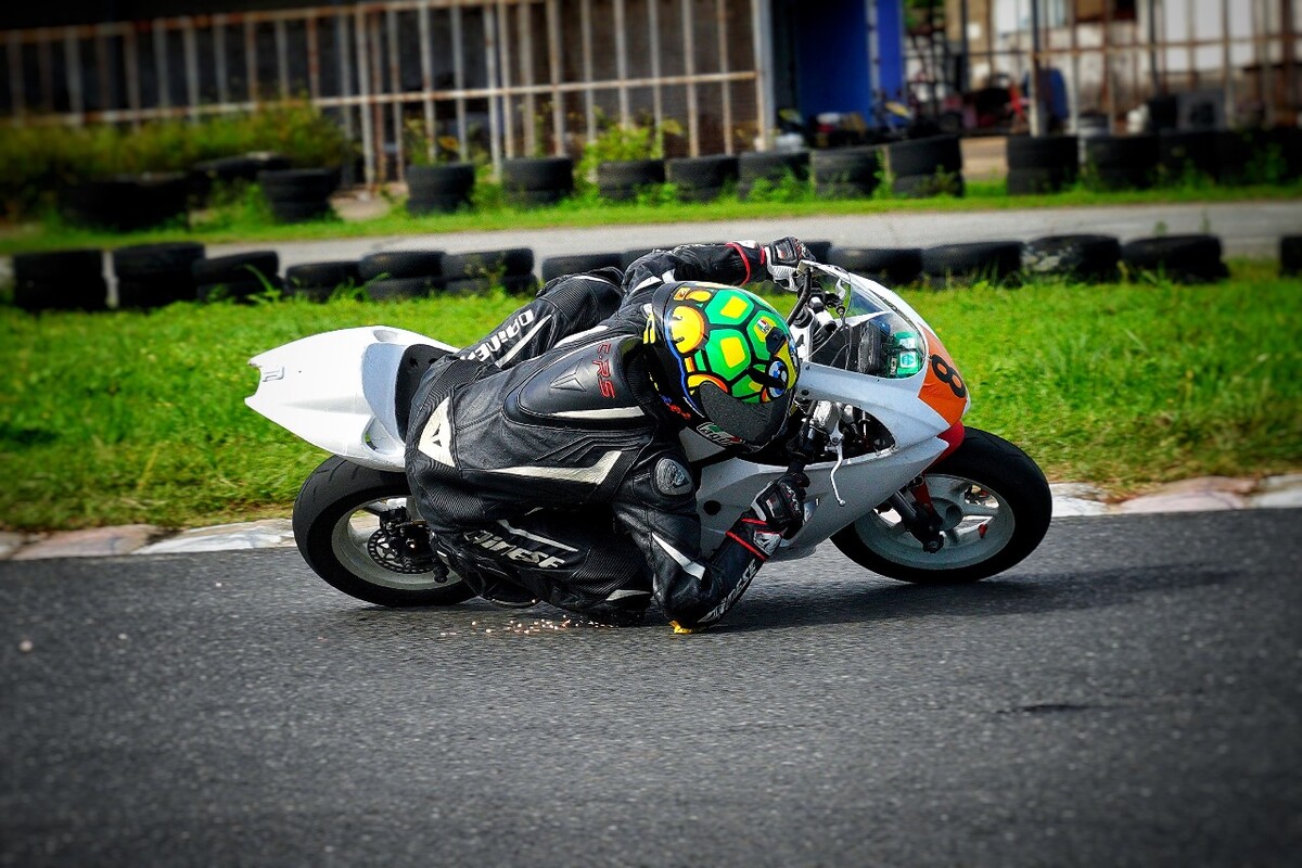 大开眼界的 “美式”爱国?...