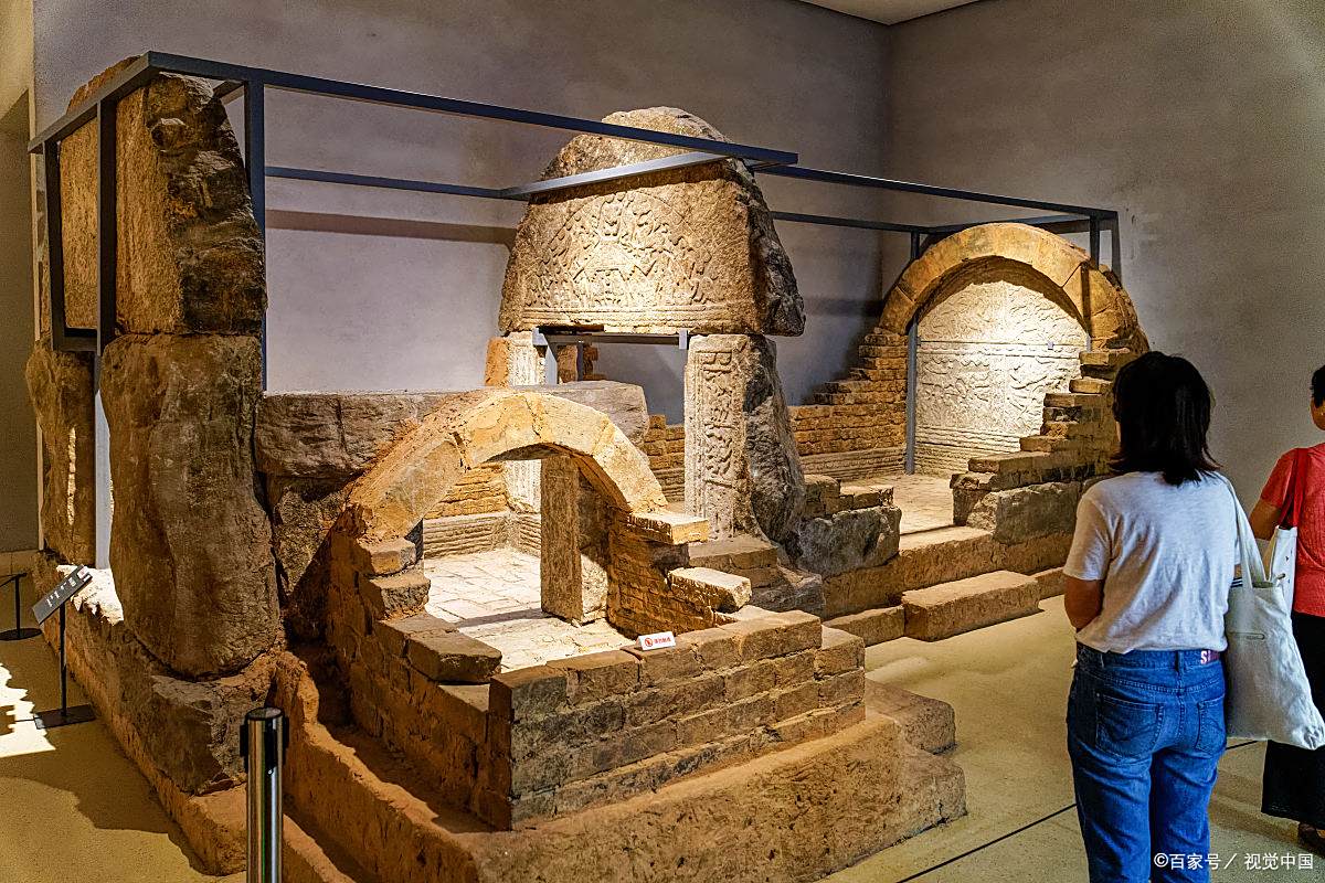 为什么摩索拉斯陵墓是沉默的奇迹?...