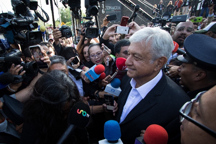 资深左翼奥夫拉多尔:墨西哥下任总统可能就是他...