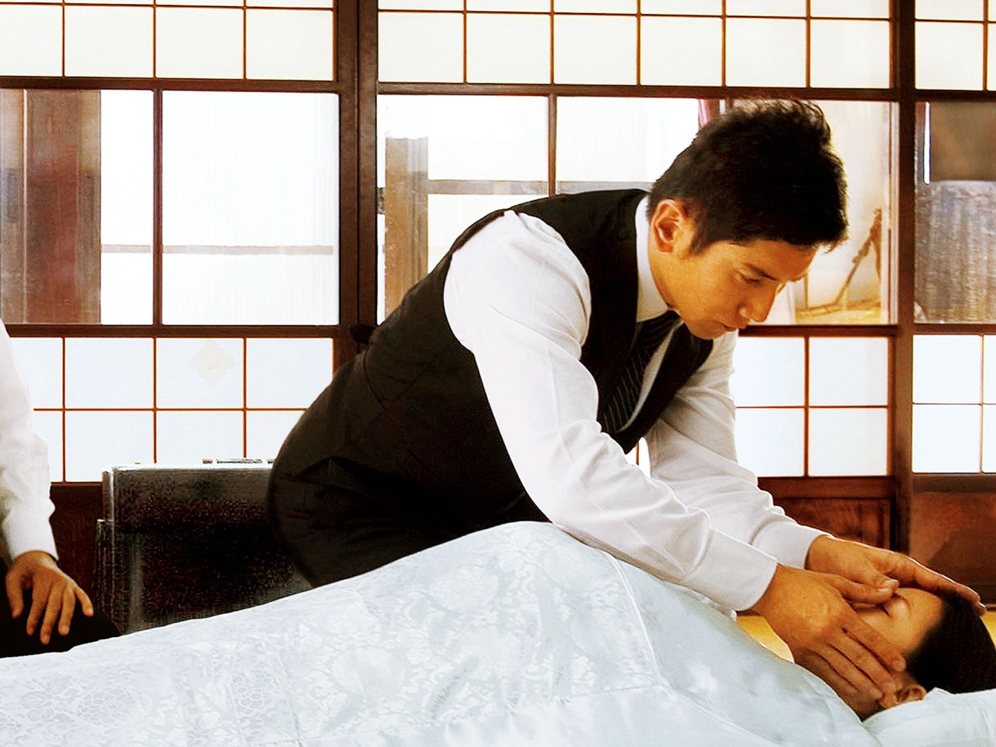 入殓师到底是做什么的？你知道这个“生命摆渡人”的秘密吗？