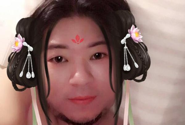 《红楼梦》和《金瓶梅》谁更伟大？...