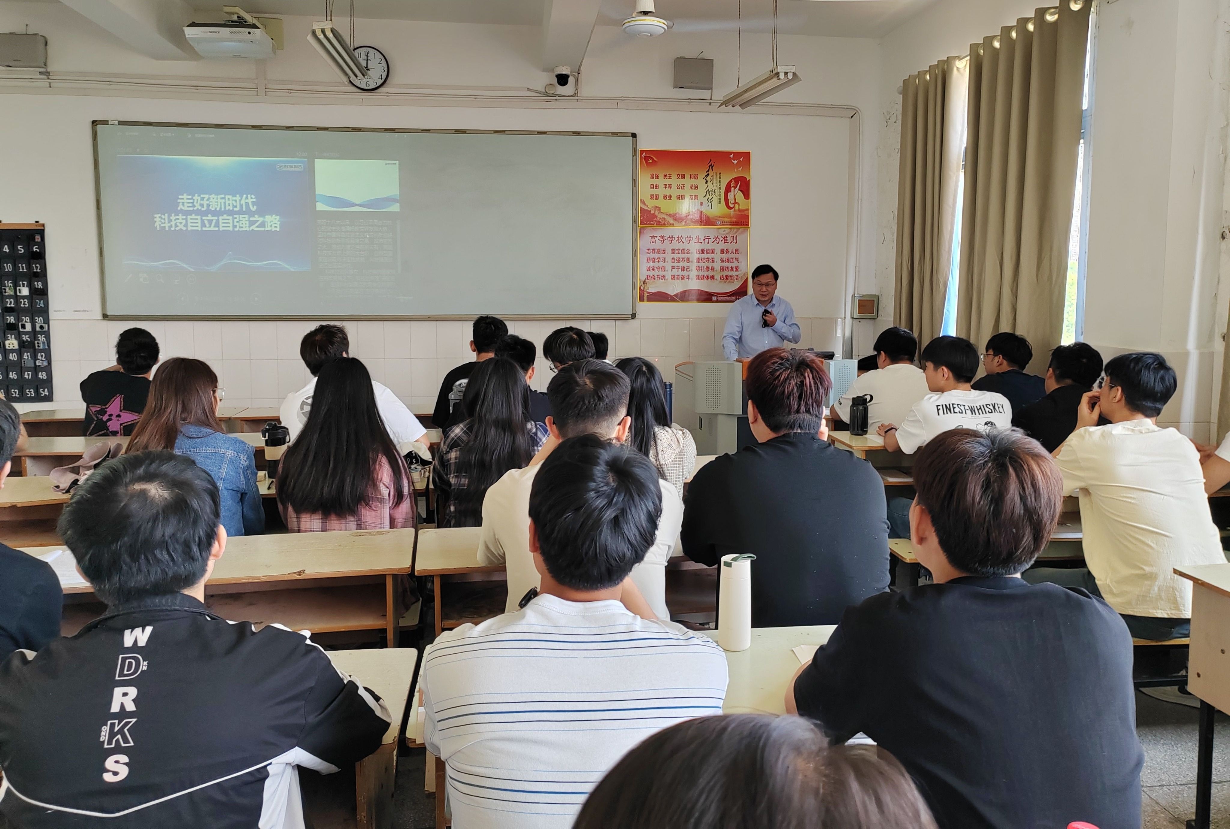 广东花社区上课喝茶到底是怎么一回事？