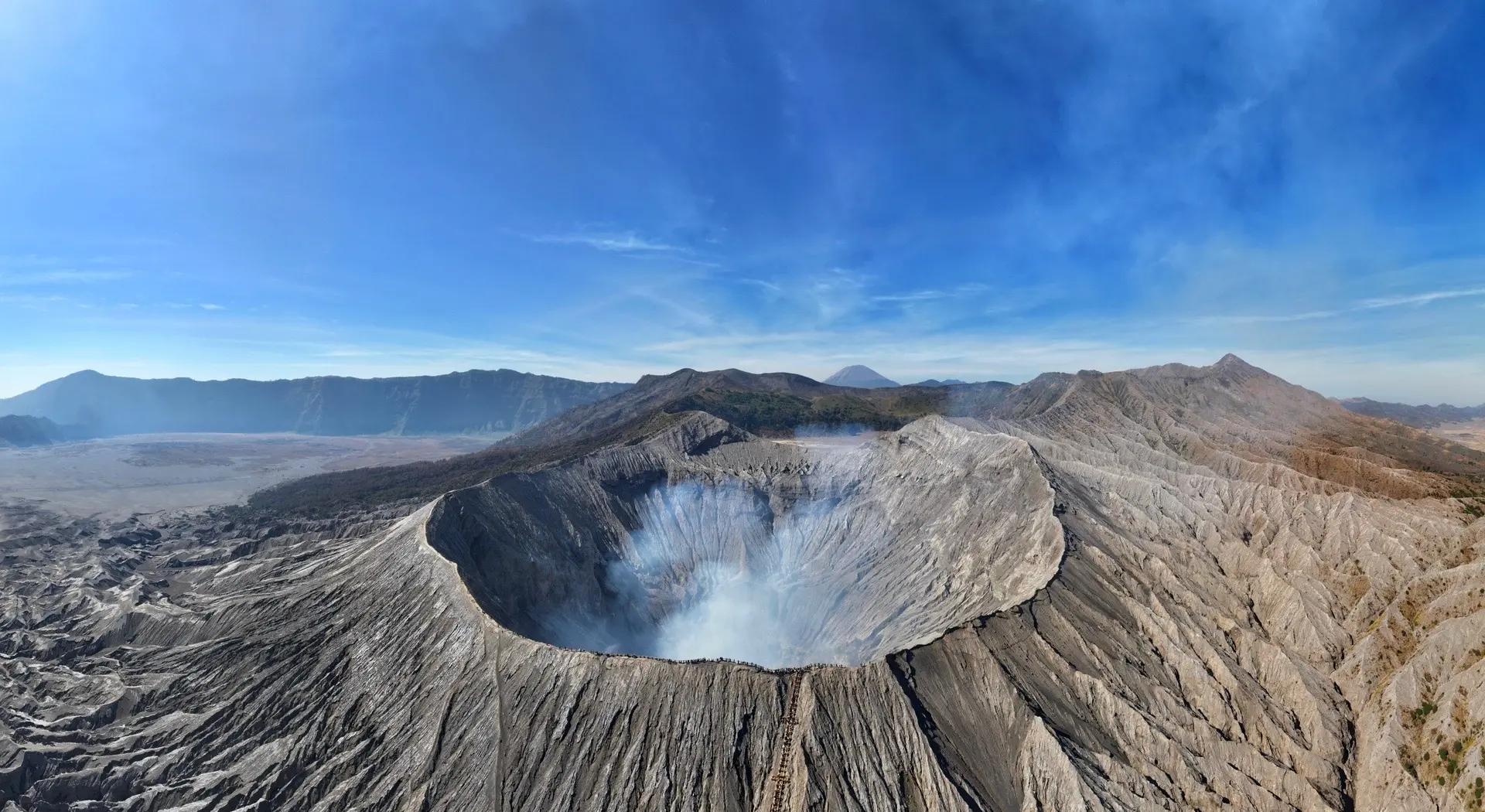 阅读火山的人是一种什么经历？...