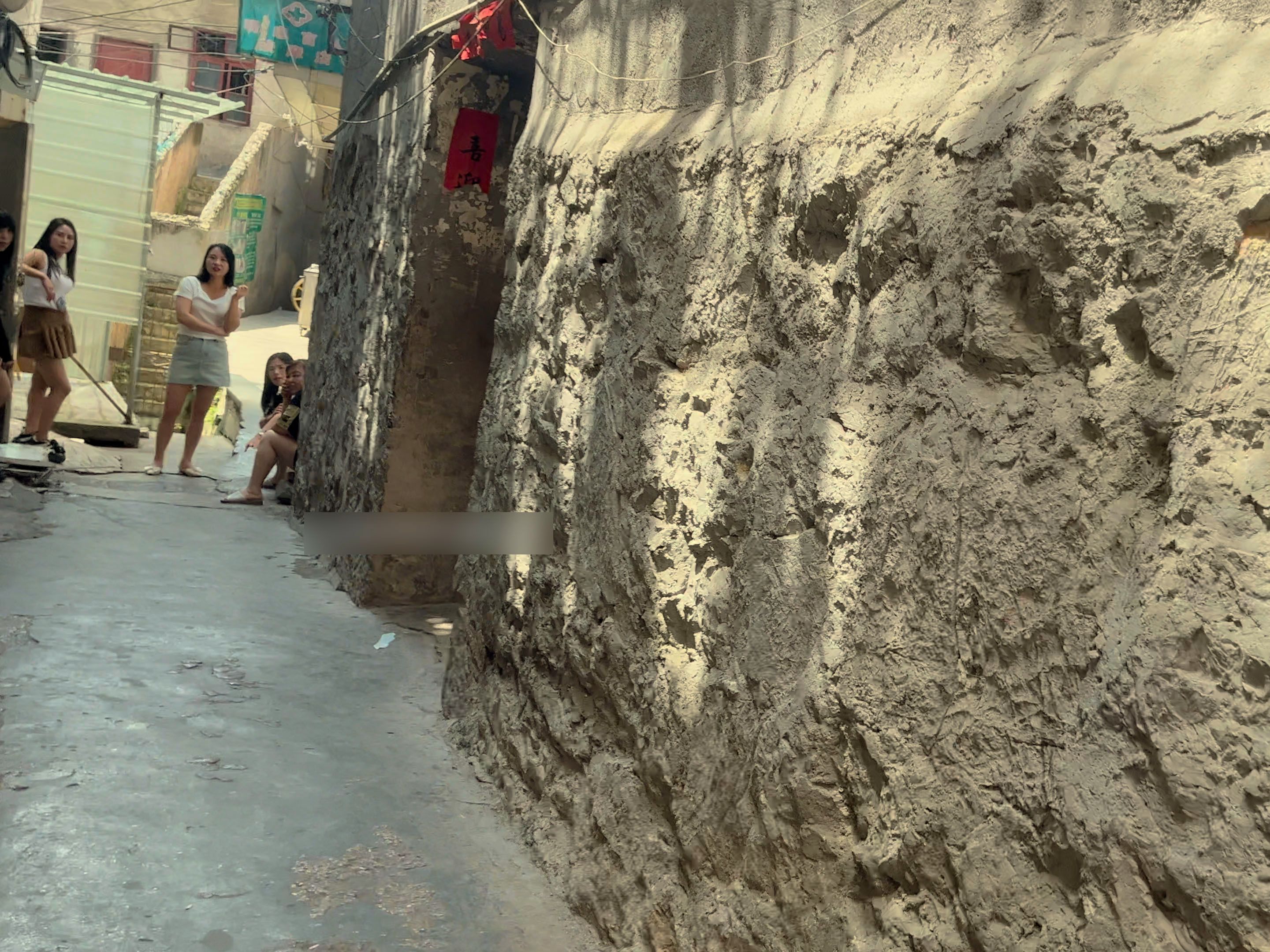 新看点：东莞常平小巷子爱情是什么？深入解析与真实体验分享