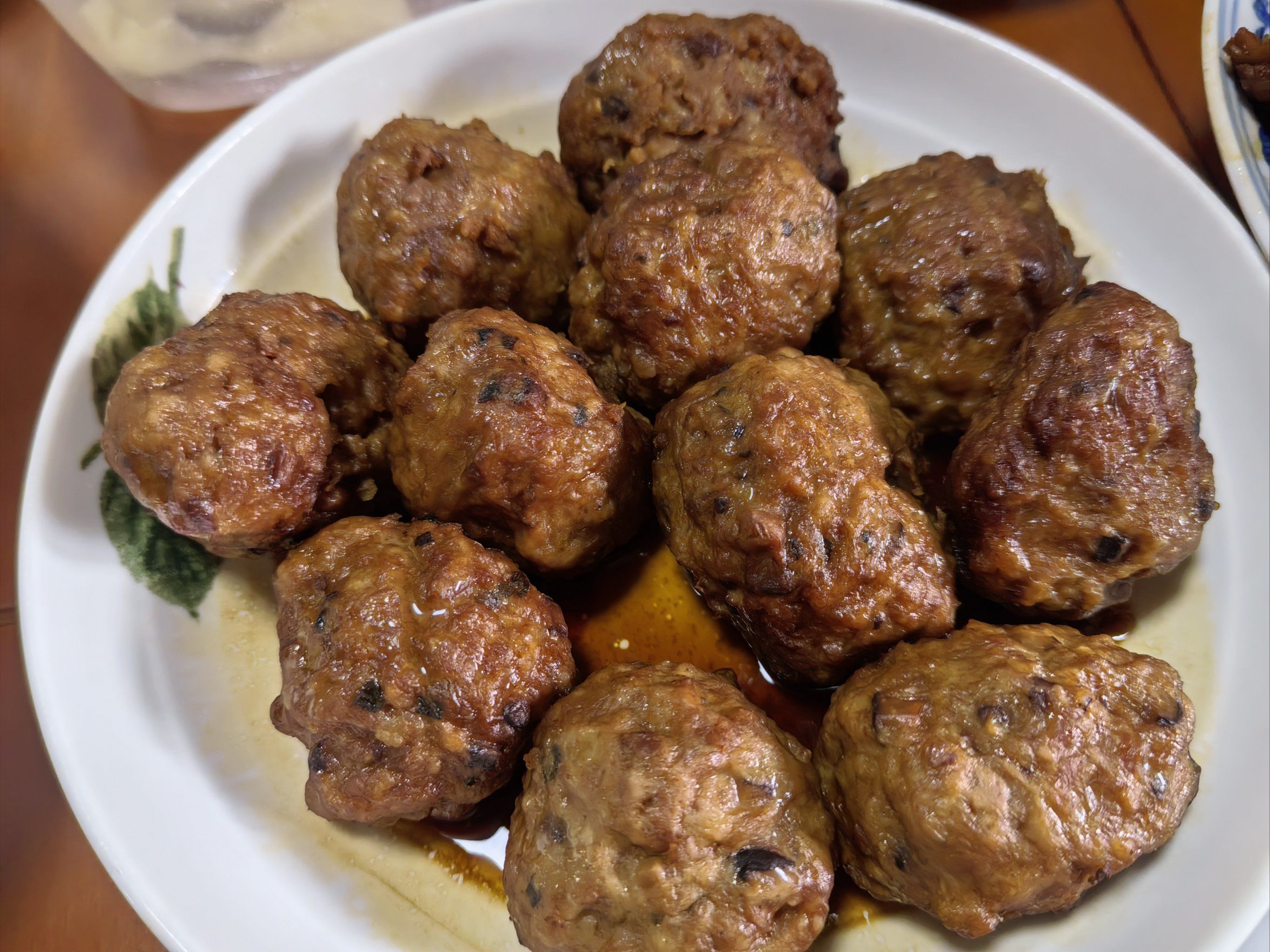 学校食堂肉丸子做法 肉丸子怎样做又嫩又好吃