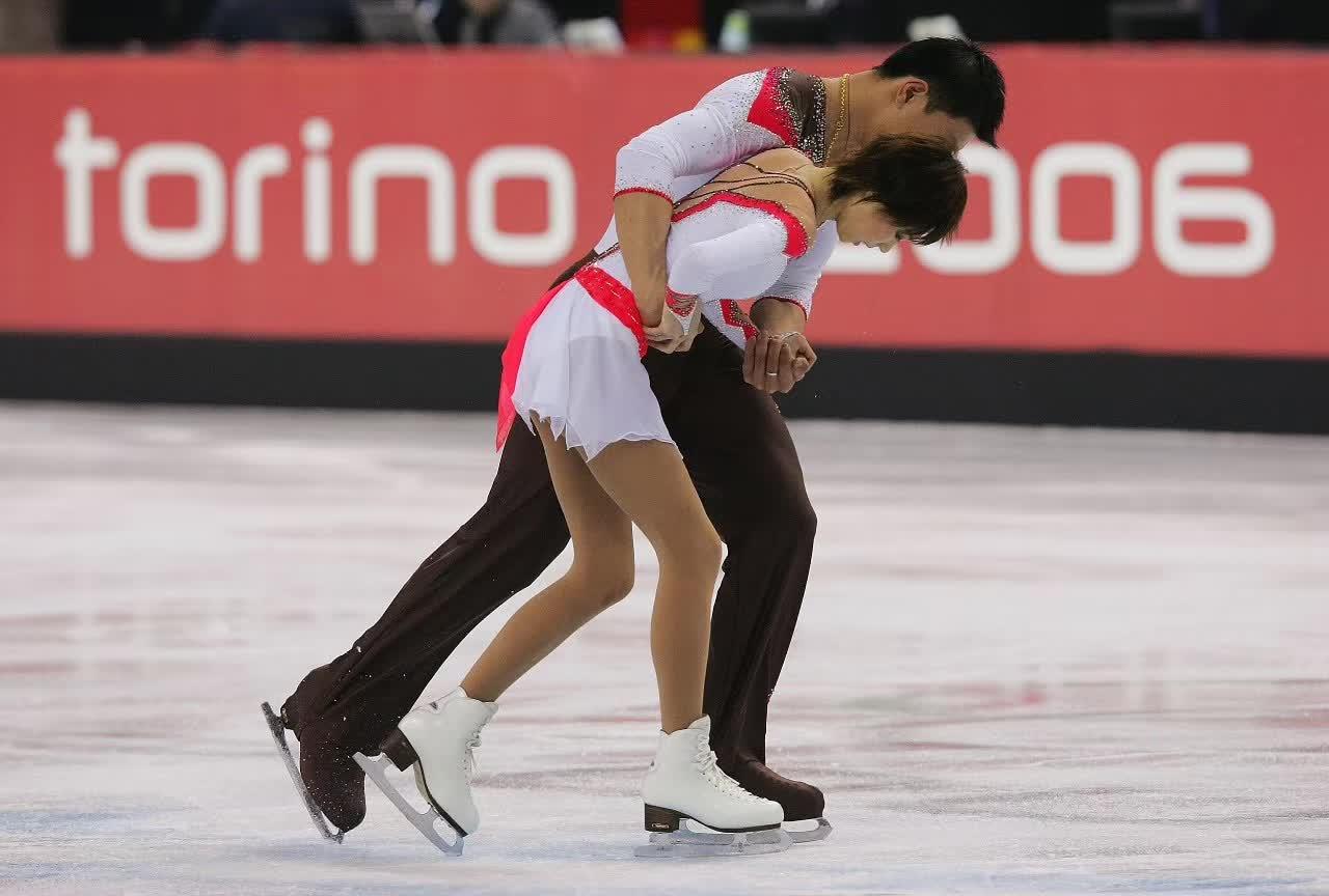 在她们的努力下，加拿大国歌歌词终于改了...