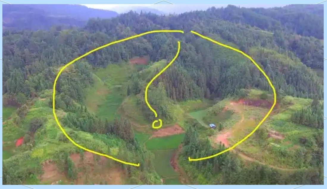 你可能上的不是学 ,是坟……...