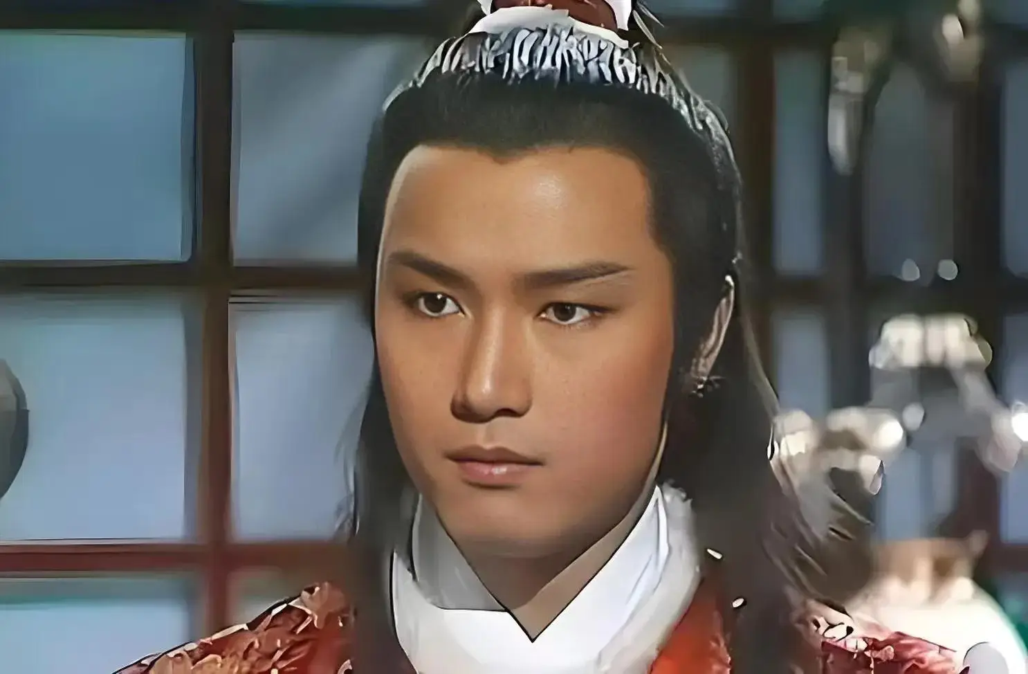 官兵钟情国产新型09式霰弹枪...