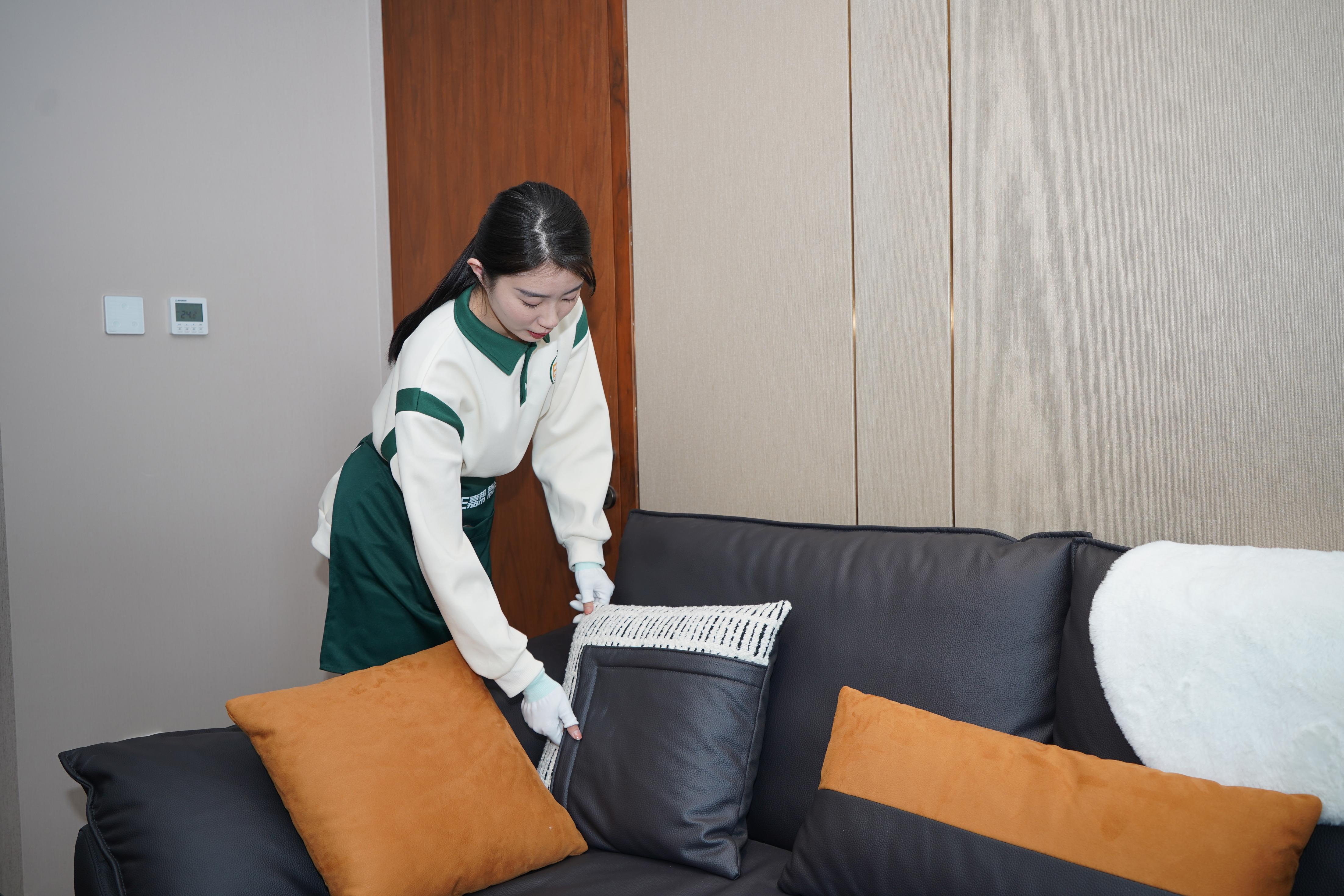 专约老阿姨团队运营现状与市场潜力分析